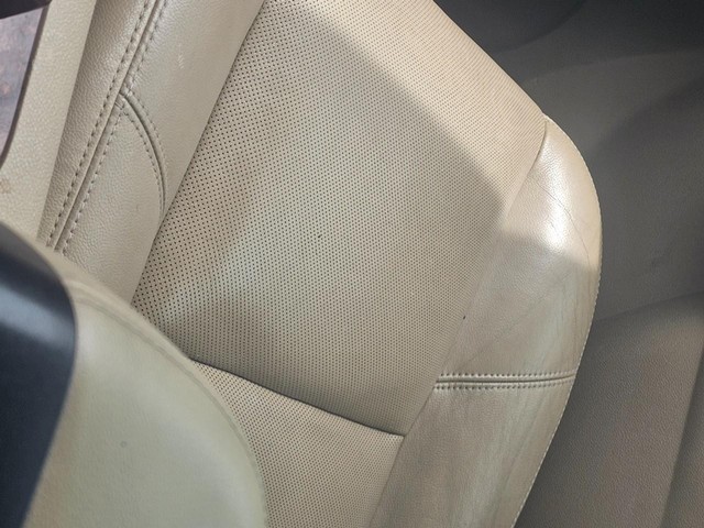Chevrolet Avalanche Vehicle Full-screen Gallery Image 08