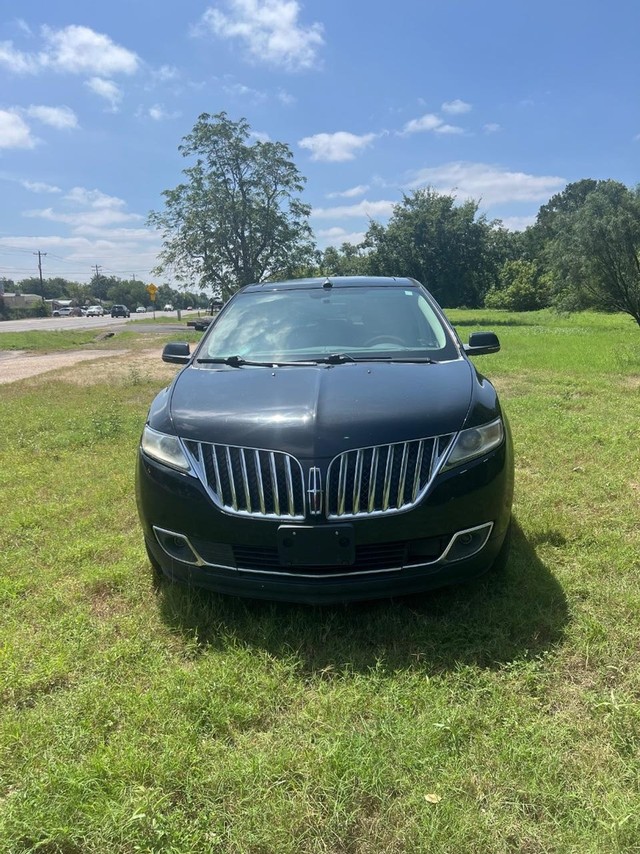 Lincoln MKX Vehicle Full-screen Gallery Image 08