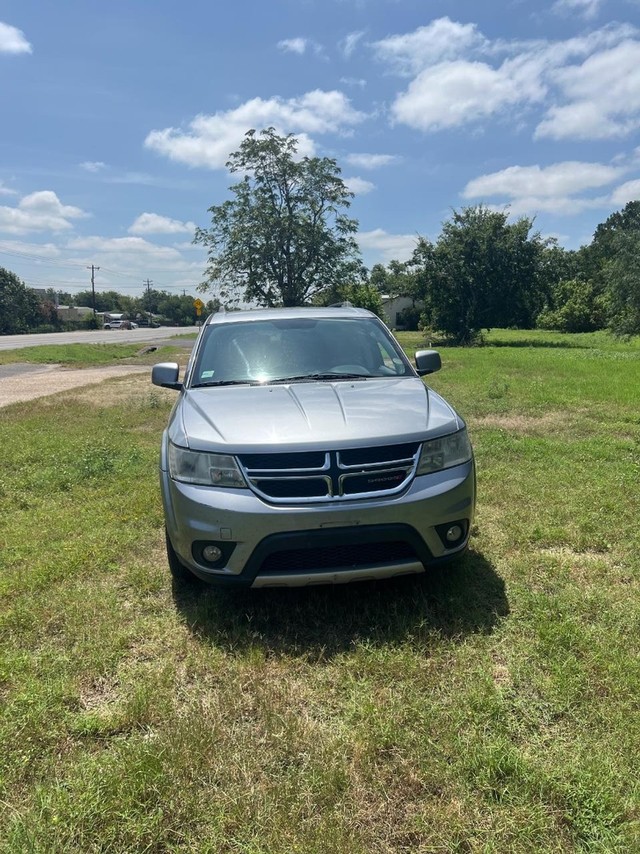 Dodge Journey Vehicle Full-screen Gallery Image 02