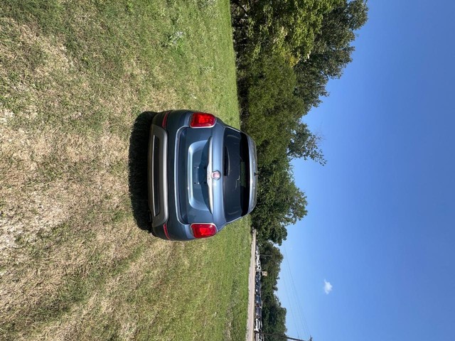 FIAT 500X Vehicle Full-screen Gallery Image 05
