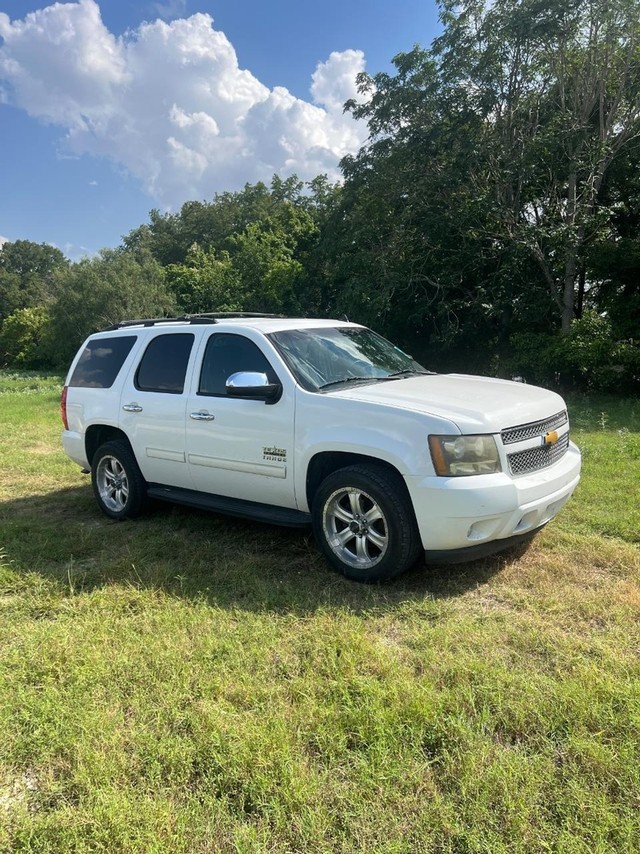 Chevrolet Tahoe Vehicle Full-screen Gallery Image 05