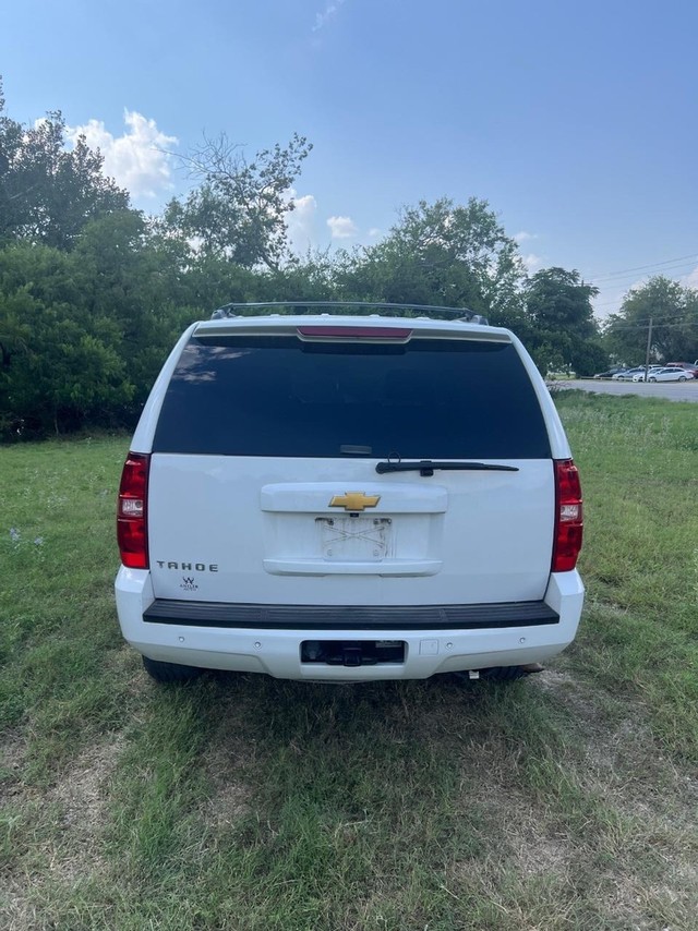 Chevrolet Tahoe Vehicle Full-screen Gallery Image 09