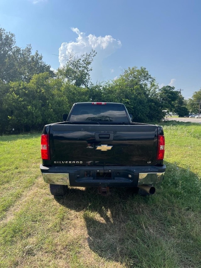 Chevrolet Silverado 3500HD Vehicle Full-screen Gallery Image 05