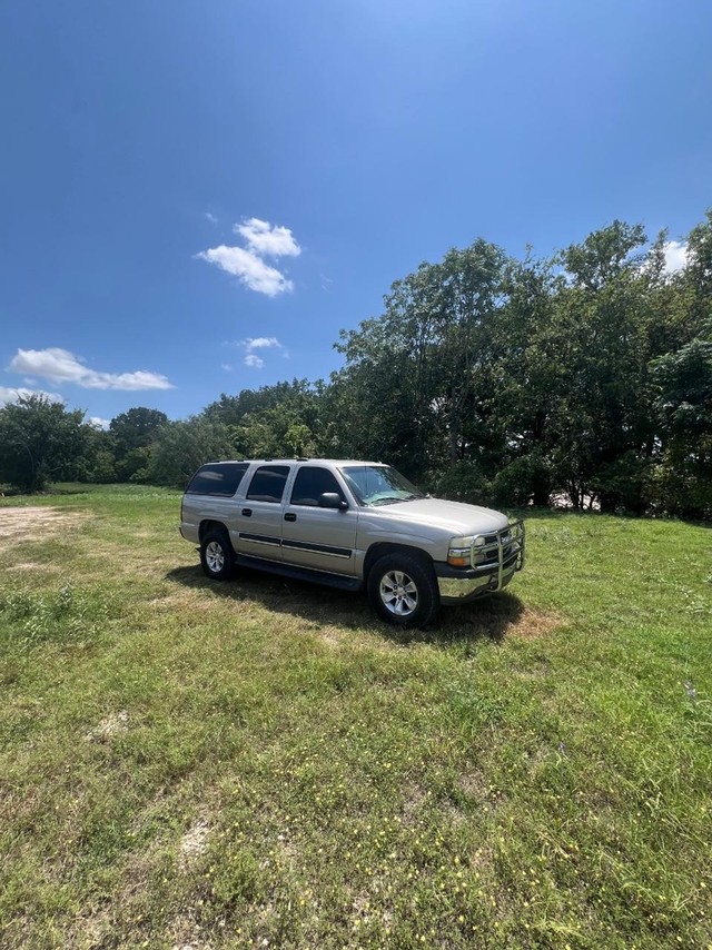 2005 Chevrolet Suburban LS