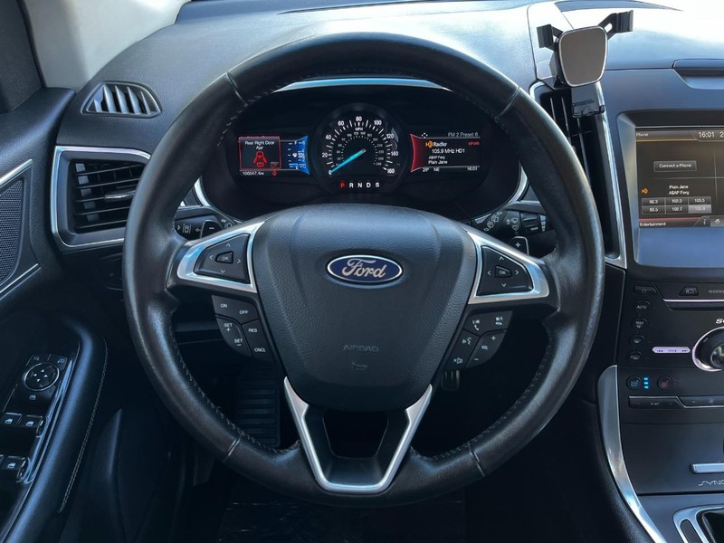 2015 Ford Edge Sport photo