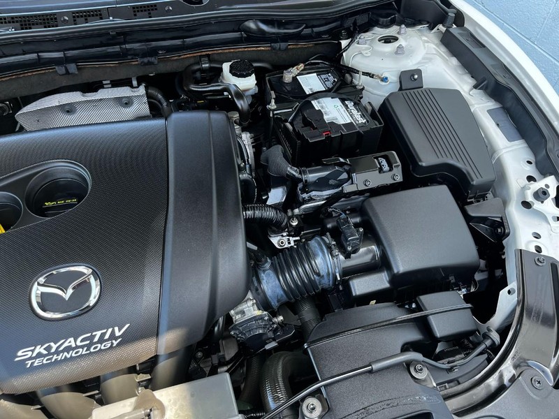 2017 Mazda Mazda6 Touring photo