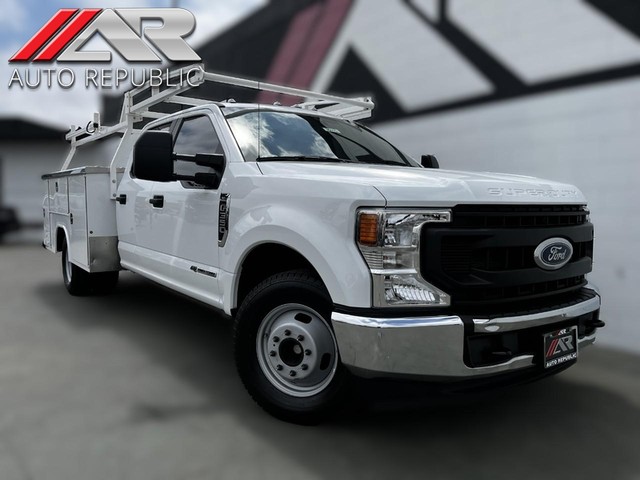 Ford Super Duty F-350 DRW XL CREW CAB- UTILITY BED - 2021 Ford Super Duty F-350 DRW XL CREW CAB- UTILITY BED - 2021 Ford XL CREW CAB- UTILITY BED