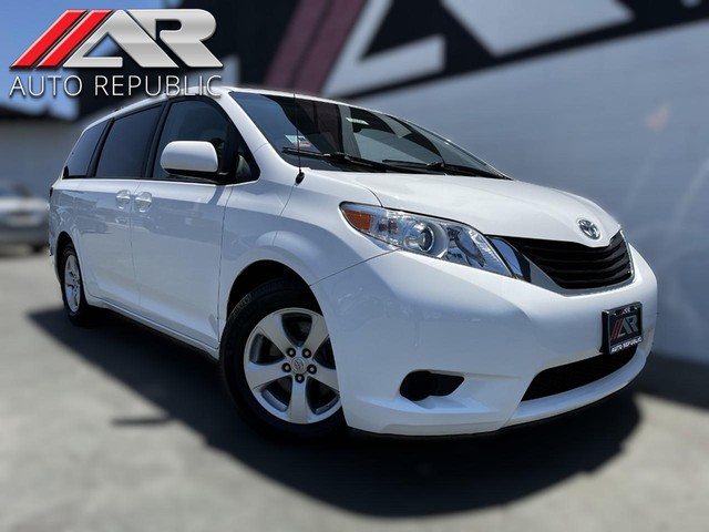 2012 Toyota Sienna LE 7-PASSENGER AUTO ACCESS SEAT (AAS) at Auto Republic in Fullerton CA