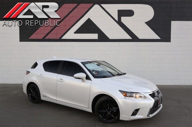 2016 Lexus CT 200h Hybrid 5 Door Sport Sedan at Auto Republic in Cypress CA