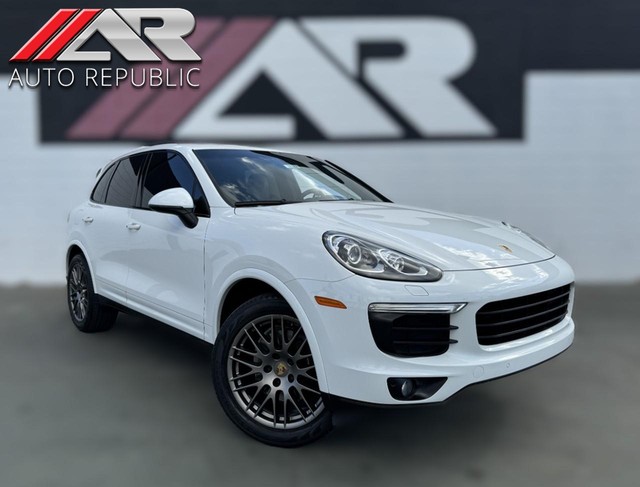 more details - porsche cayenne