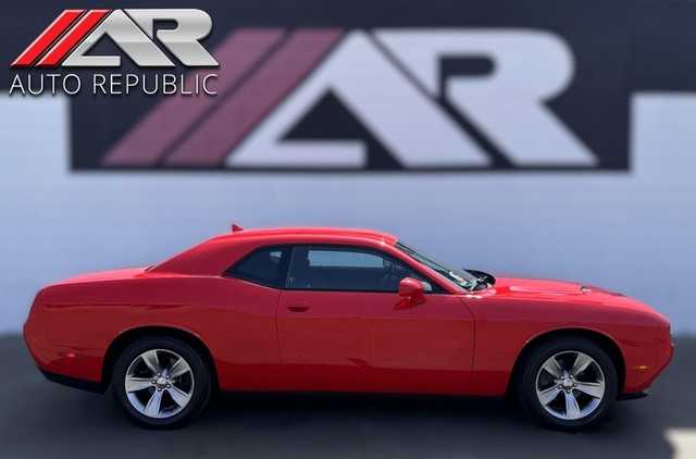 more details - dodge challenger