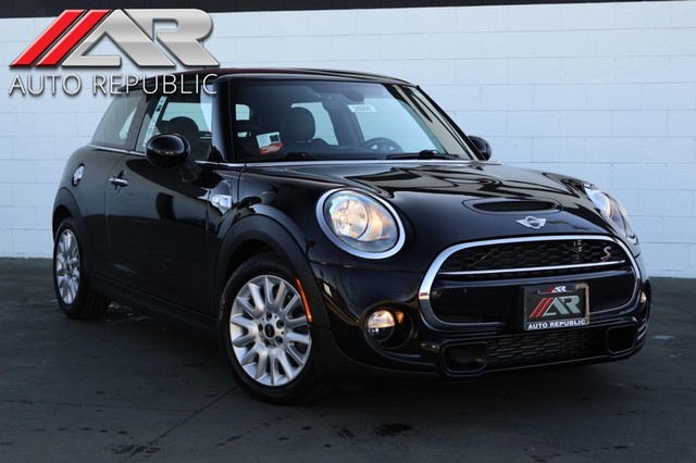 2016 MINI Cooper Hardtop S COUPE W/PANORAMIC ROOF at Auto Republic in Cypress CA