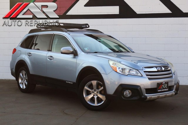 2014 Subaru Outback 2.5i Limited w/moonroof package at Auto Republic in Fullerton CA