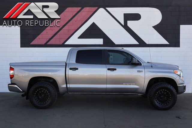 2014 Toyota Tundra 4WD SR5 Crewmax V8 Lifted w/Offroad Wheels and Tires at Auto Republic in Fullerton CA