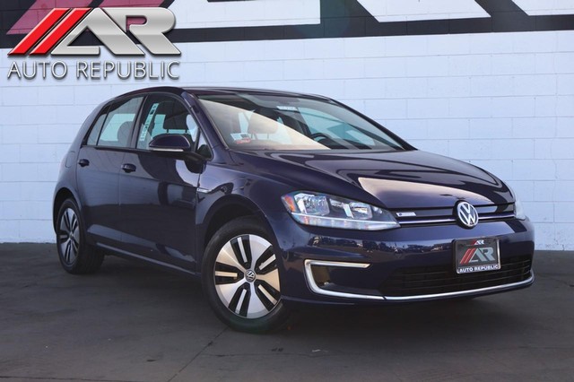 2017 Volkswagen e-Golf SE 4 Door at Auto Republic in Fullerton CA