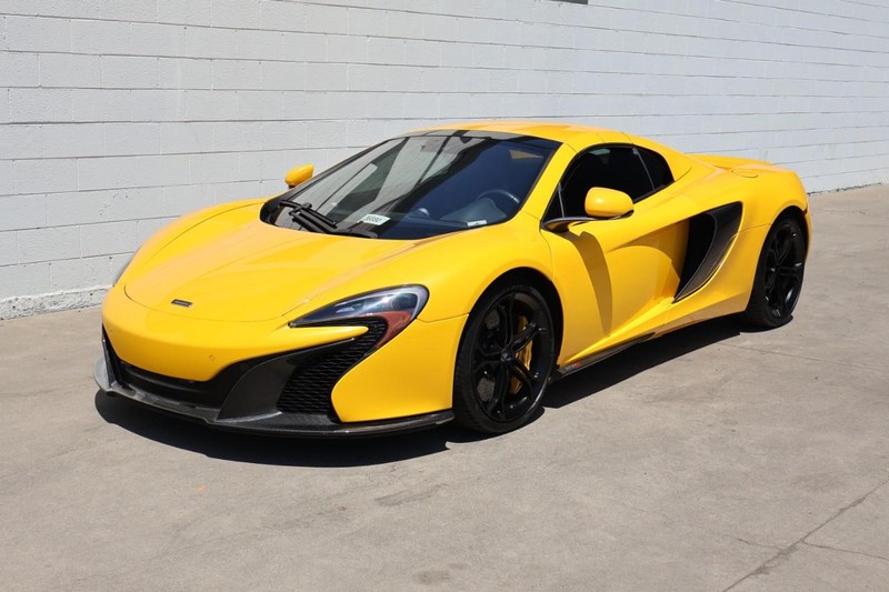 Mclaren 650S Vehicle Full-screen Gallery Image 15