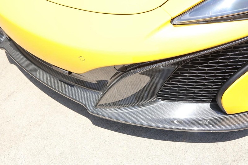 Mclaren 650S Vehicle Full-screen Gallery Image 18