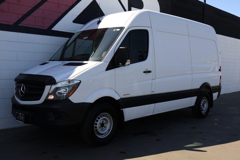 Mercedes-Benz Sprinter Cargo Vans Vehicle Full-screen Gallery Image 14