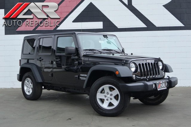 more details - jeep wrangler unlimited