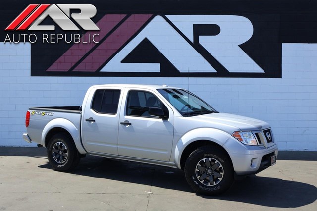 2017 Nissan Frontier Desert Runner V6 AUTOMATIC at Auto Republic in Orange CA