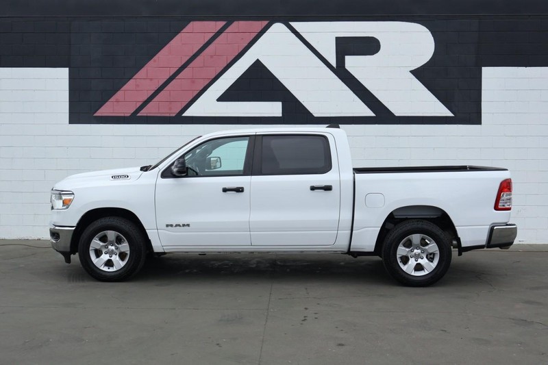 Ram 1500 Vehicle Full-screen Gallery Image 15