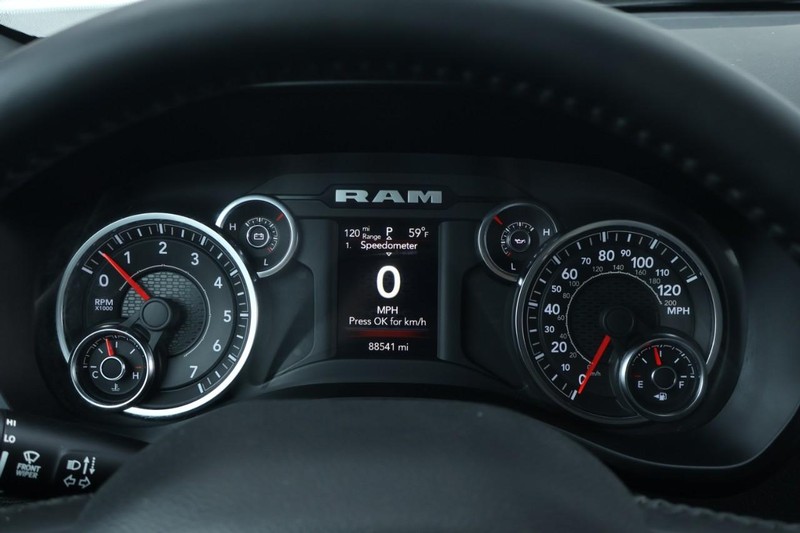 Ram 1500 Vehicle Full-screen Gallery Image 33