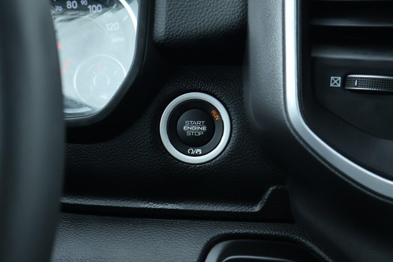 Ram 1500 Vehicle Full-screen Gallery Image 37