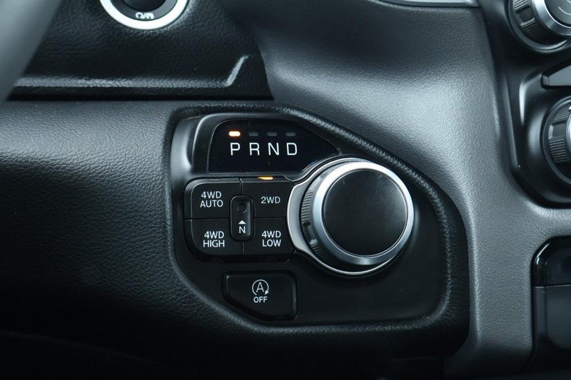 Ram 1500 Vehicle Full-screen Gallery Image 38