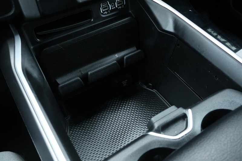 Ram 1500 Vehicle Full-screen Gallery Image 44