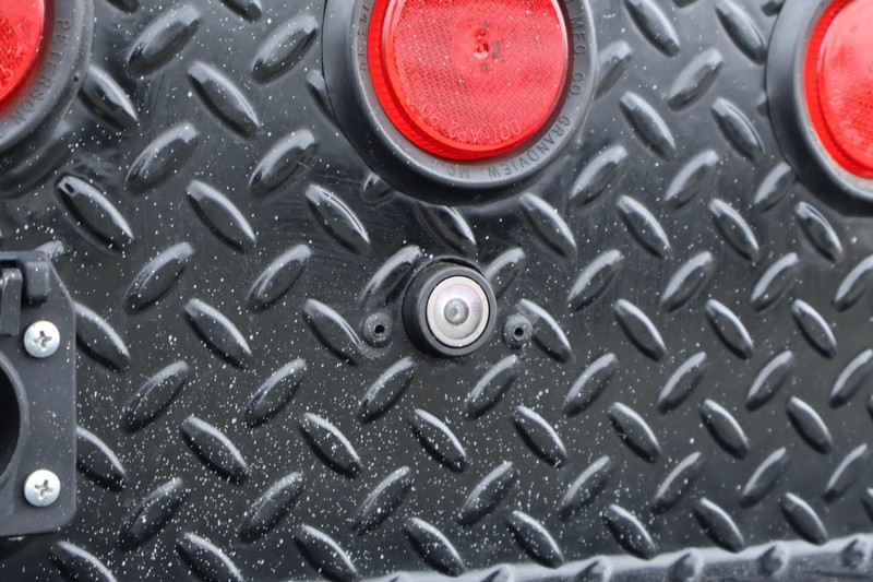 Ford Super Duty F-350 DRW Vehicle Full-screen Gallery Image 12