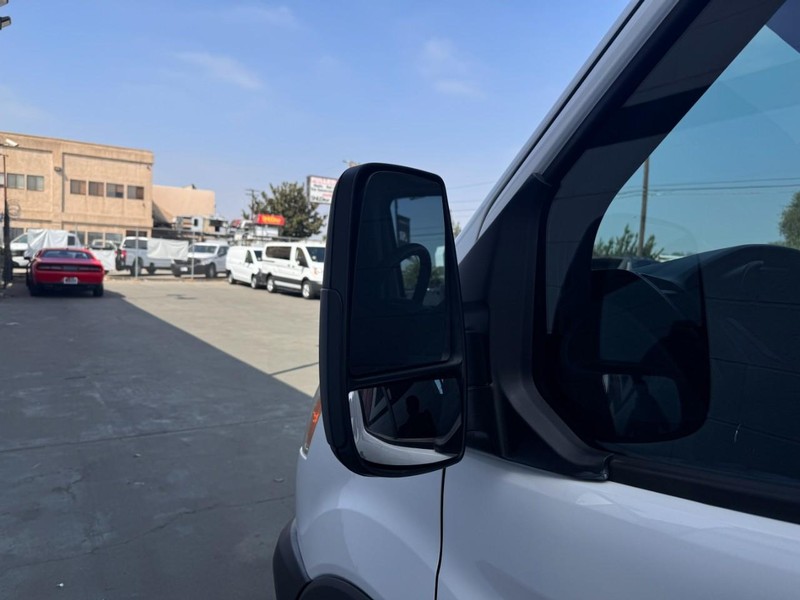 Ford Transit Cargo Van Vehicle Full-screen Gallery Image 13