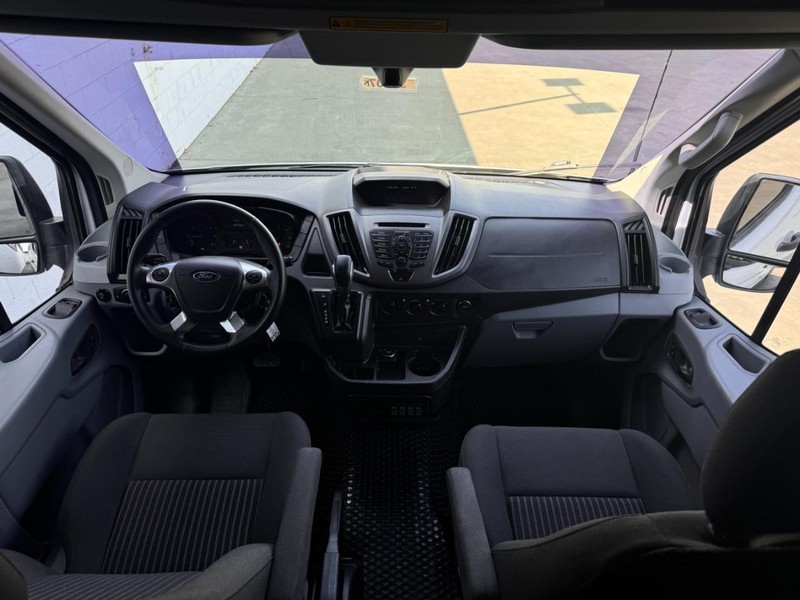 Ford Transit Cargo Van Vehicle Full-screen Gallery Image 28
