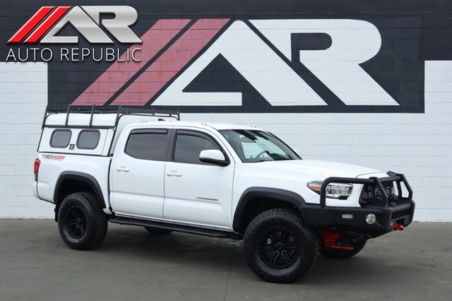 2018 Toyota Tacoma 4X4 TRD Off ROAD V6 MANUAL "LIFTED" W/CUSTOM WHEELS & OFF ROAD TIRES at Auto Republic in Fullerton CA