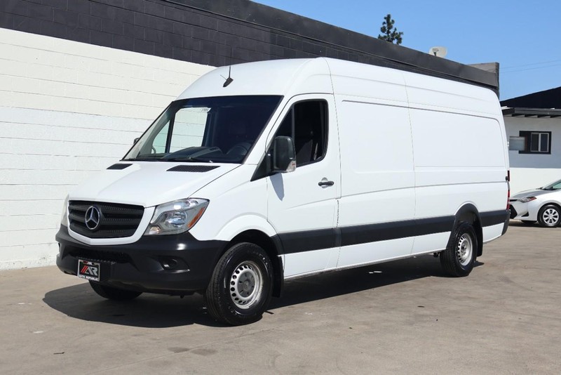Mercedes-Benz Sprinter Cargo Van Vehicle Full-screen Gallery Image 12