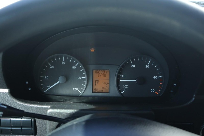 Mercedes-Benz Sprinter Cargo Van Vehicle Full-screen Gallery Image 25