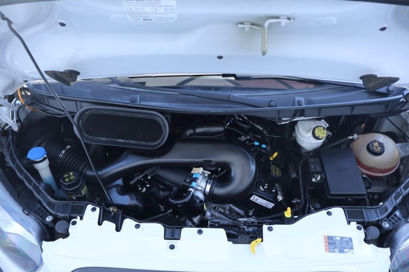 Ford Transit Chassis Vehicle Full-screen Gallery Image 17