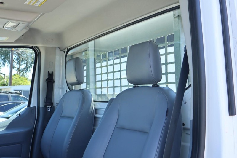 Ford Transit Chassis Vehicle Full-screen Gallery Image 22