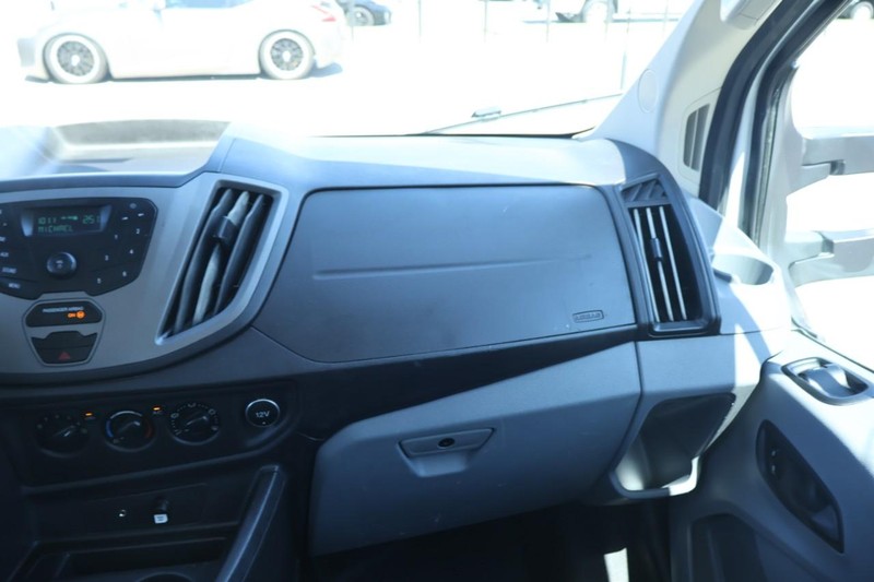 Ford Transit Chassis Vehicle Full-screen Gallery Image 28