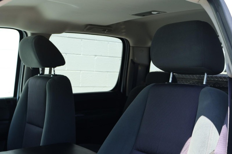 GMC Sierra 2500HD Vehicle Full-screen Gallery Image 19