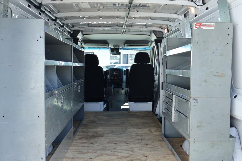 Mercedes-Benz Sprinter Cargo Vans Vehicle Full-screen Gallery Image 10