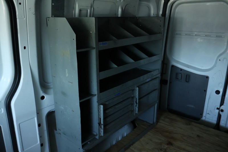 Mercedes-Benz Sprinter Cargo Vans Vehicle Full-screen Gallery Image 23