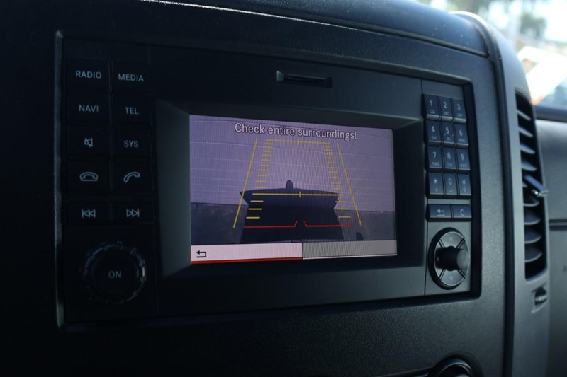 Mercedes-Benz Sprinter Cargo Vans Vehicle Full-screen Gallery Image 30