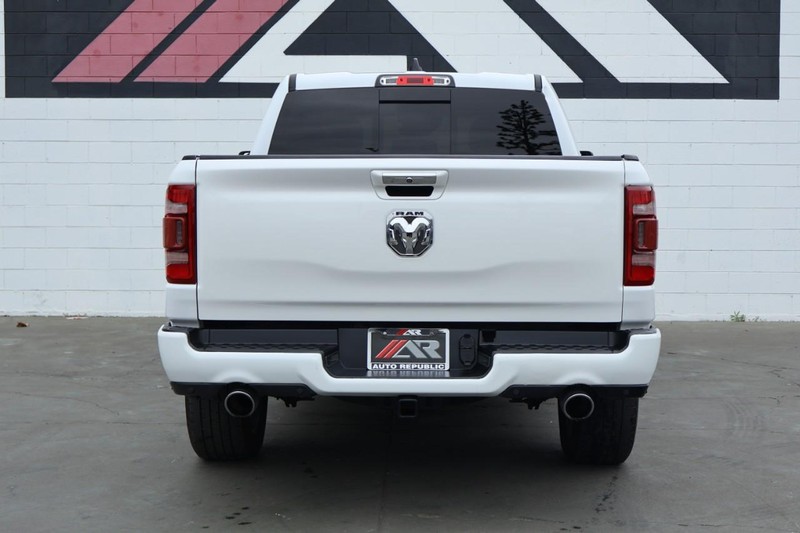 Ram 1500 Vehicle Full-screen Gallery Image 08