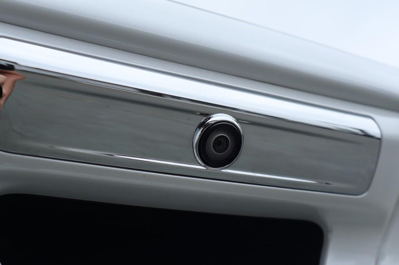 Ram 1500 Vehicle Full-screen Gallery Image 10