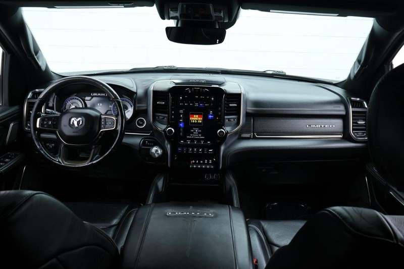 Ram 1500 Vehicle Full-screen Gallery Image 33