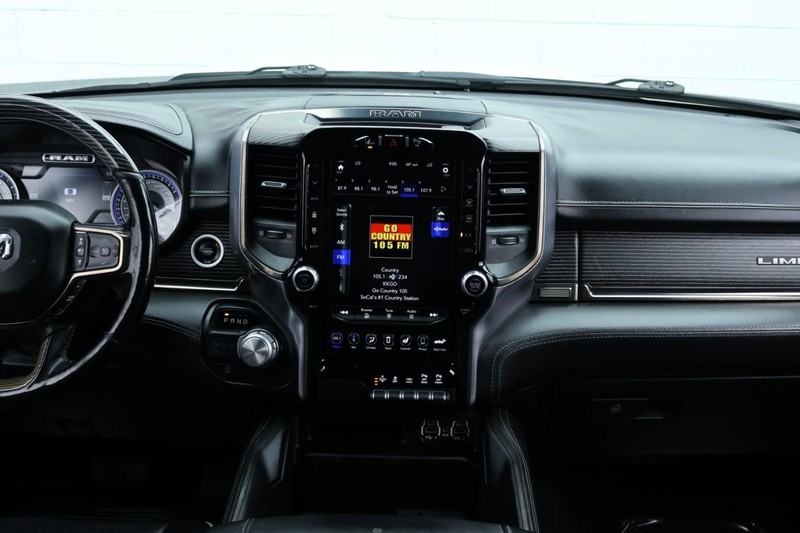 Ram 1500 Vehicle Full-screen Gallery Image 40
