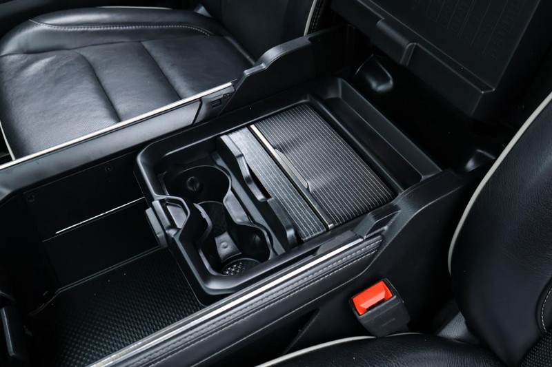 Ram 1500 Vehicle Full-screen Gallery Image 48