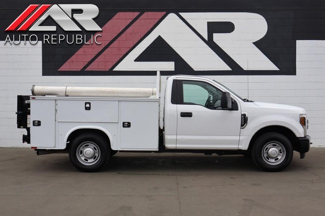 more details - ford super duty f-250 srw