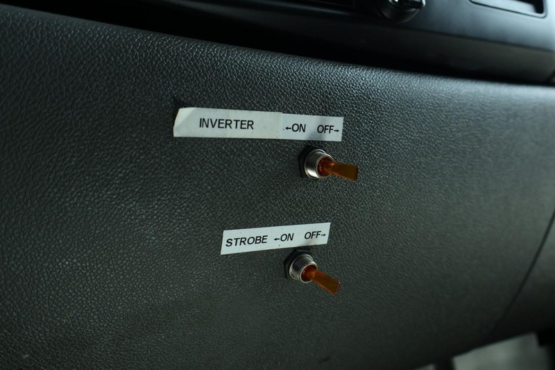 Chevrolet Silverado 2500HD Vehicle Full-screen Gallery Image 26