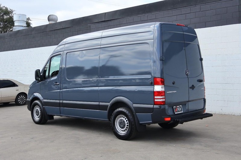Mercedes-Benz Sprinter Cargo Van Vehicle Full-screen Gallery Image 11